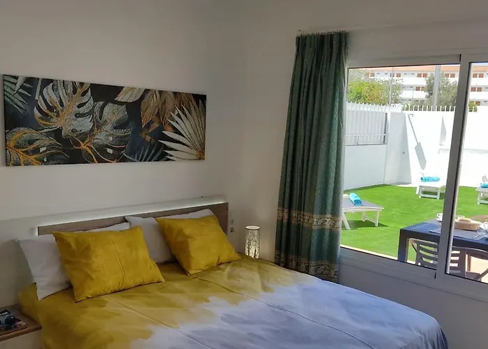 Orquidea With Private Garden Holiday home