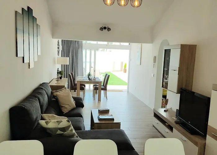 Orquidea With Private Garden Hébergement de vacances Playa del Inglés